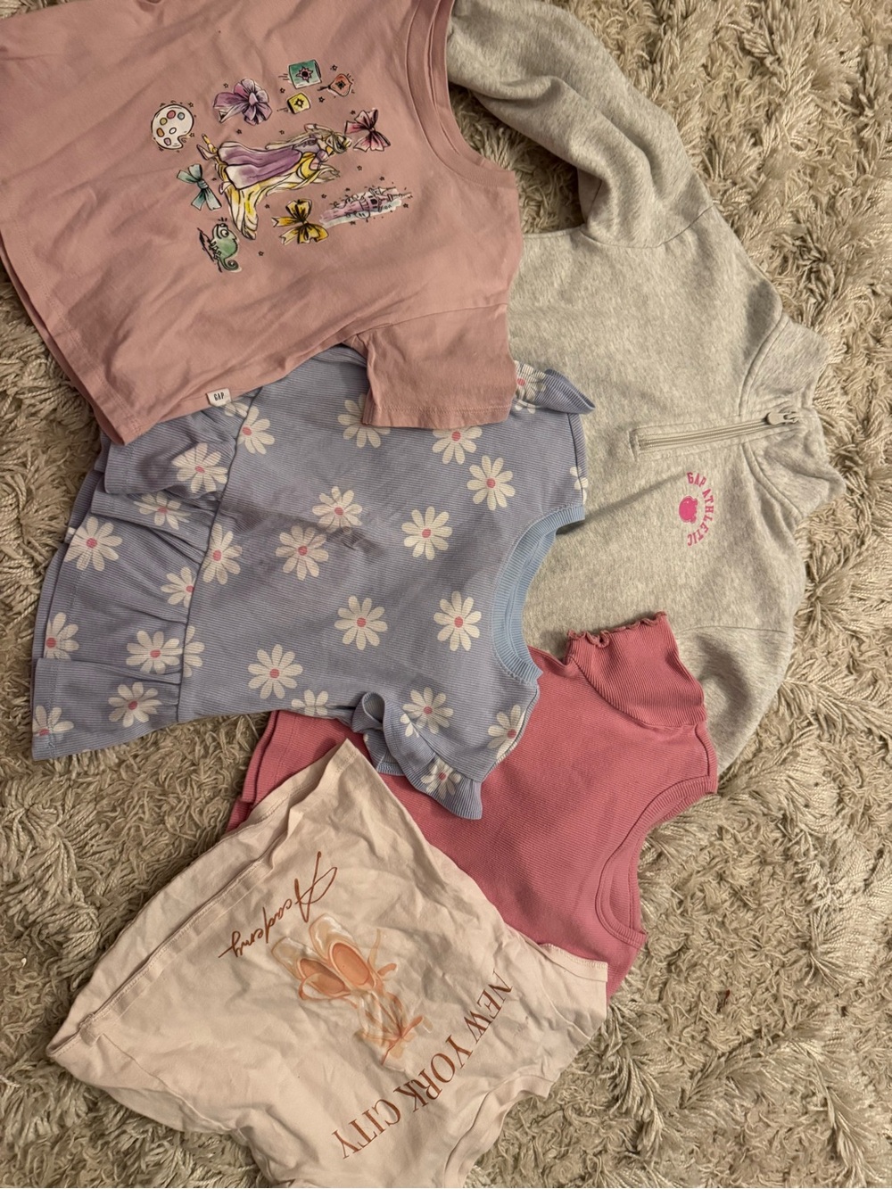 Cat & Jack & gap Pink, Lavender and Gray Girls Top Bundle